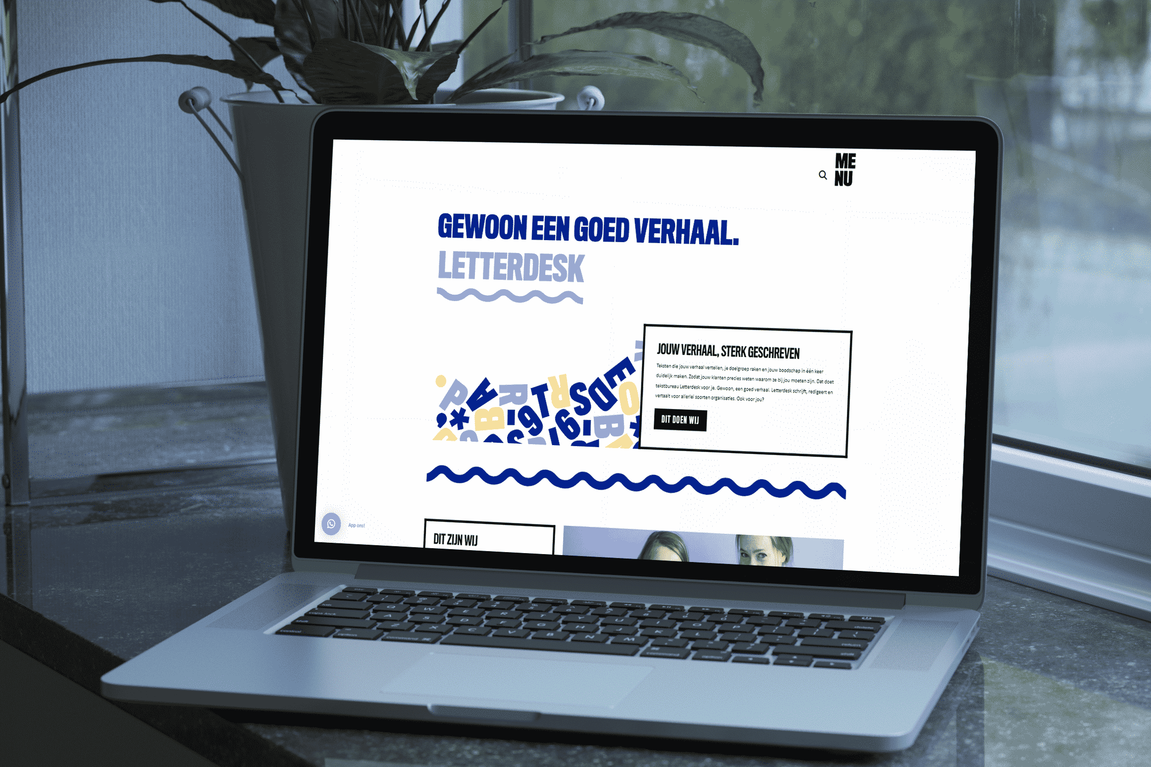Monkey Vision - letterdesk laptop