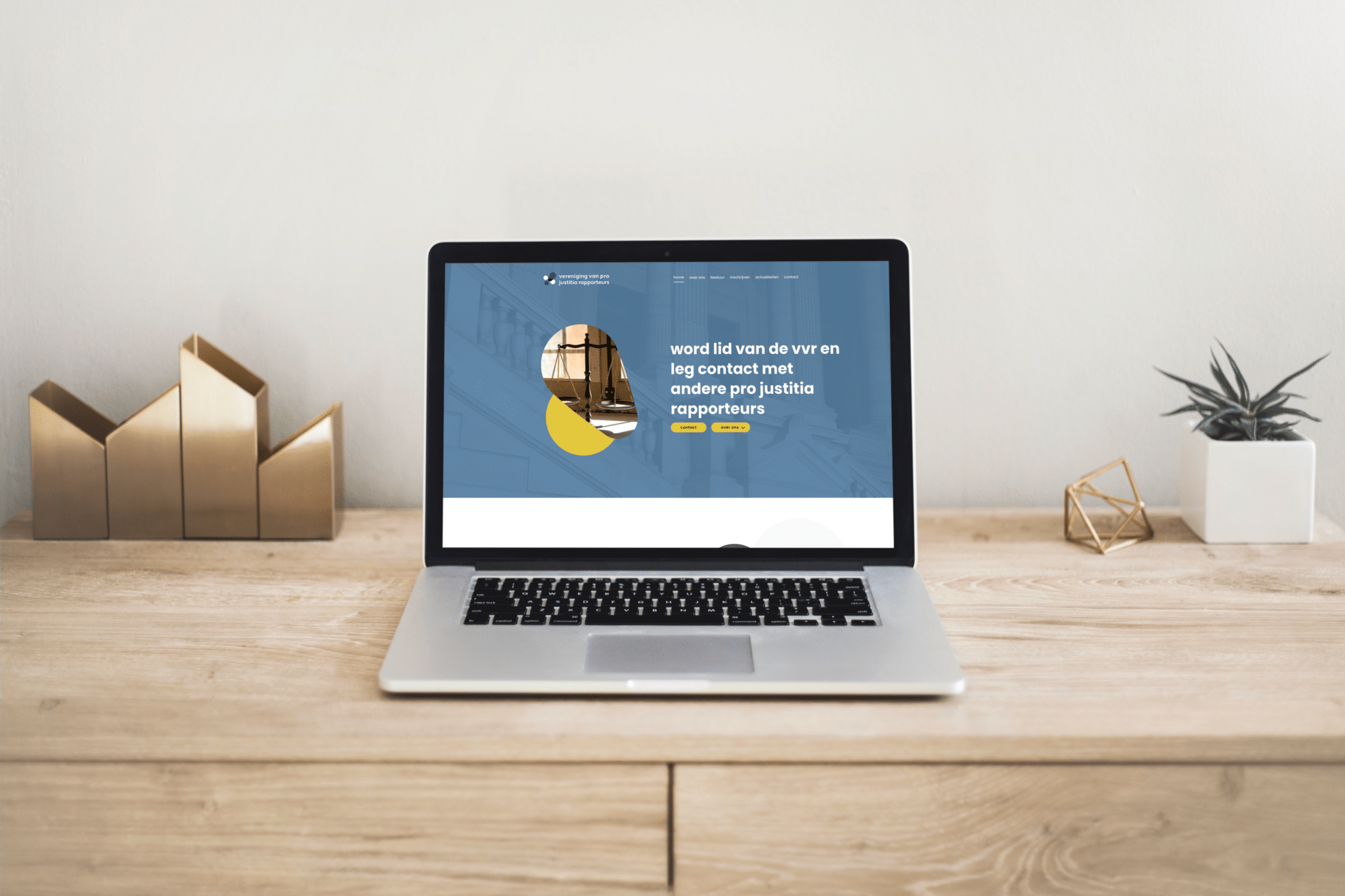 Monkey Vision - projustitia macbook